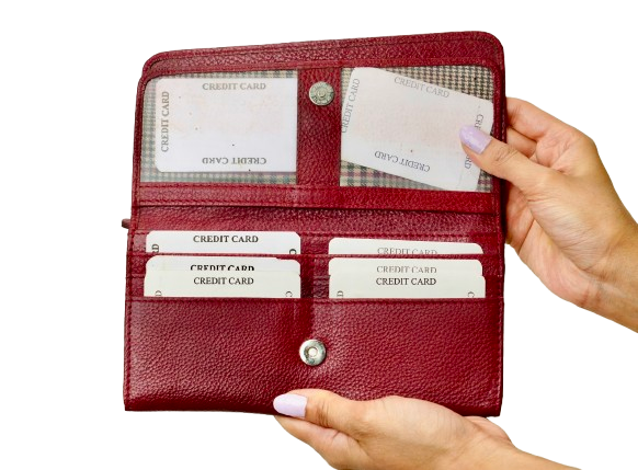 Komacat Leather Ladies’ Envelope Clutch | Trendy Lock Closure