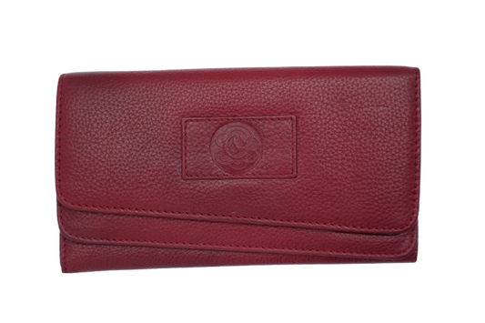 Komacat Leather Ladies’ Envelope Clutch | Trendy Lock Closure