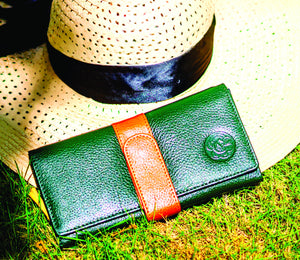 Women's Clutches