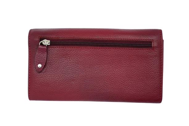 Komacat Leather Ladies’ Envelope Clutch | Trendy Lock Closure