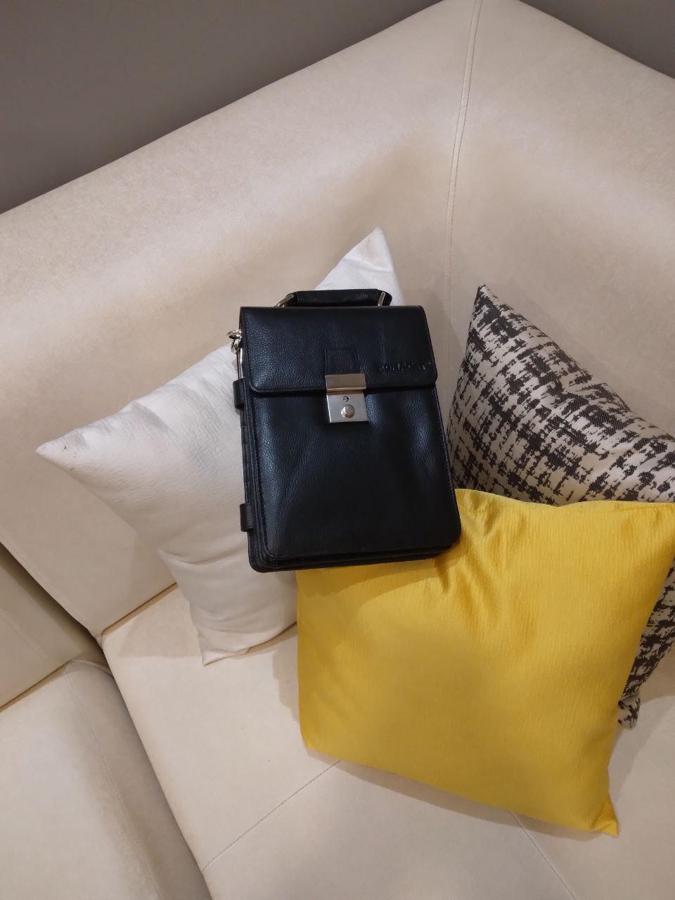 Komacat Leather Cross Body & Side Bag with Carry Handles